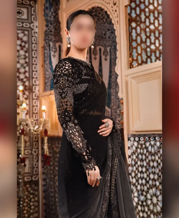 Royal Black Saree - Image 2