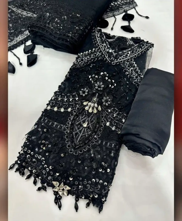 Royal Black Saree - Image 6